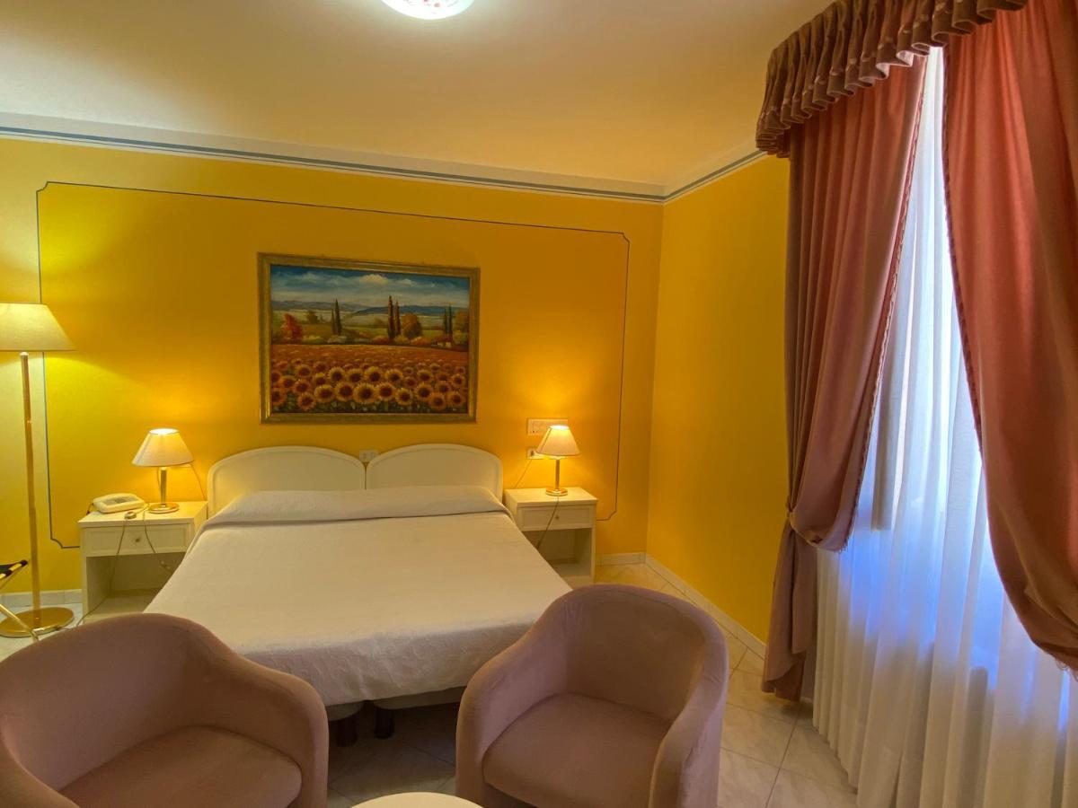 Hotel La Torre Castiglione del Lago Zewnętrze zdjęcie